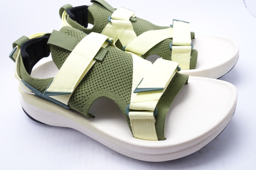 Teva Shoes Mens Size 11 Green Sandals Comfort Adjustable Strap Knit FE1224L